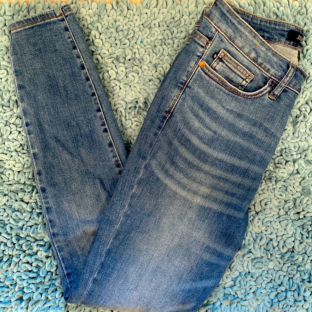 Judy Blue Non-Distressed Midrise Skinny Jeans - 7/28